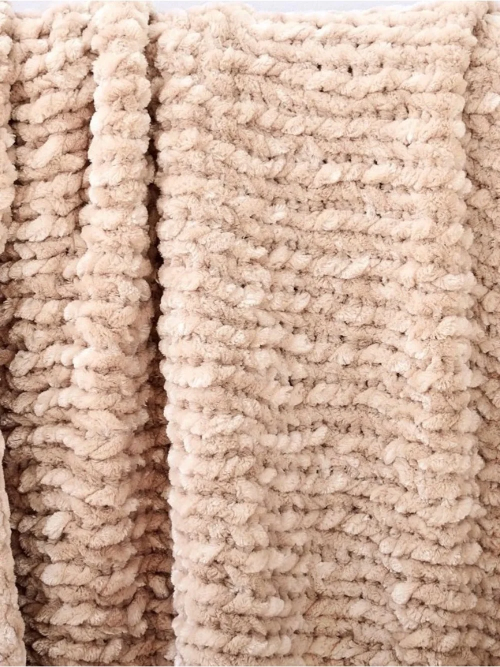 West Elm Chunky Luxury Chenille Throw 50x60 Sand NWT Hand Knit